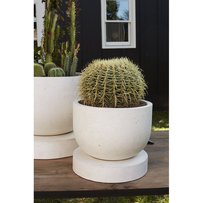 Archer Planter, 12.25" x 10.75"