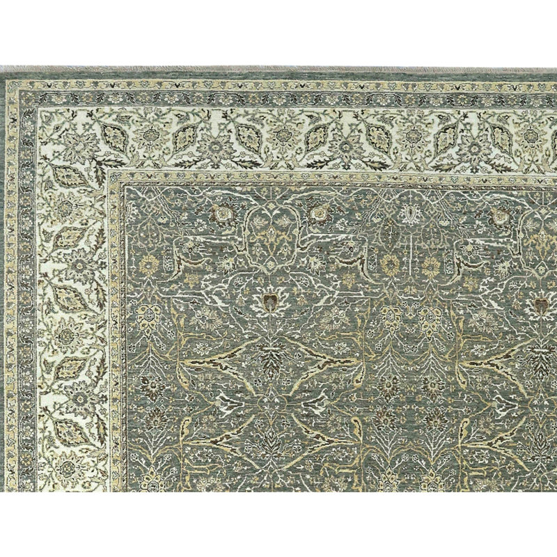 Hand Knotted Wool Area Rug in Green And Beige, Rectangle 5' x 8'