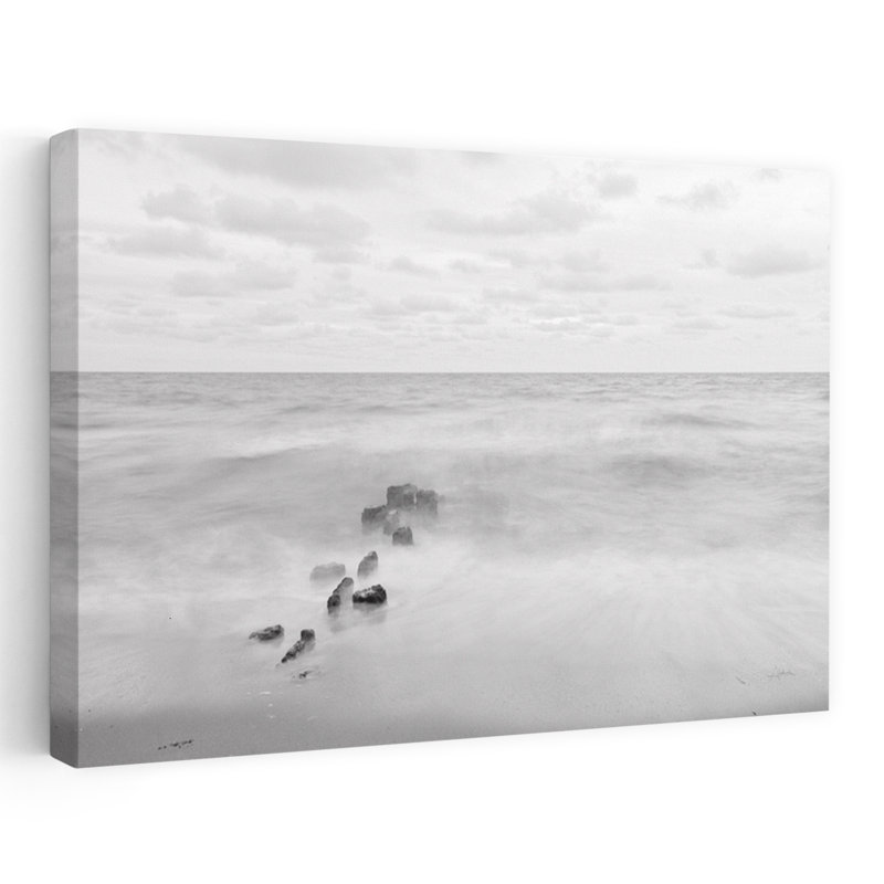 Ends And Beginnings Contemporary - noir, noir et blanc, plage, nuage, H 24 po x l 16 po