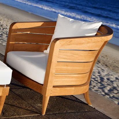 Limited 200 Outdoor Teak Lounge Chair
