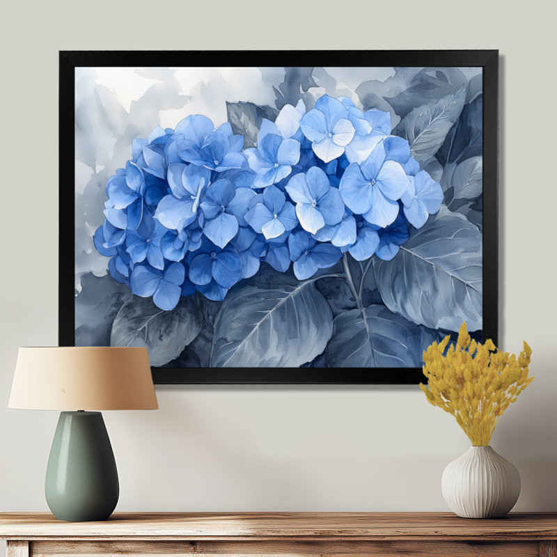 «Ilkinas Hydrangeas In Greyscale Garden I - Hydrangea», art mural, Reproduction encadrée d'une seule photo, H 30 po x l 40 po