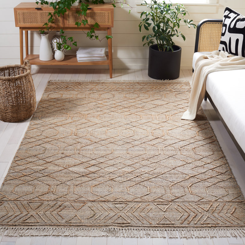 Hrisha Natural Fiber Hand Loomed Jute/Cotton Southwestern Rug in Natural/Beige, Rectangle 8' x 10'