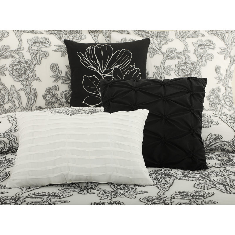 Queen Black and White Floral Jacquard Comforter Set