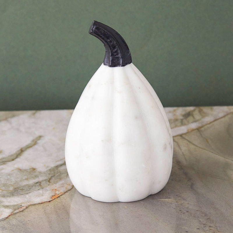 Citrouille en marbre blanc