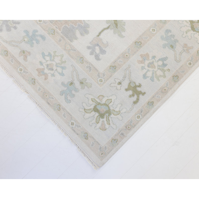 Opal Hand Knotted Wool Floral Area Rug, Rectangle 9' x 12'