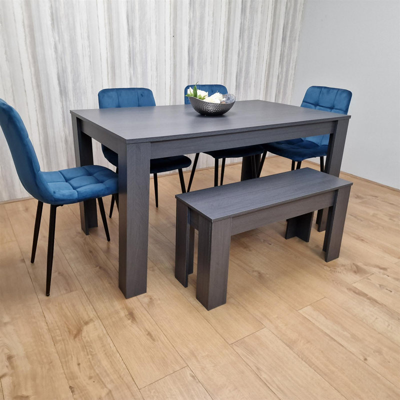 Dundalk 4 - Person Dining Set