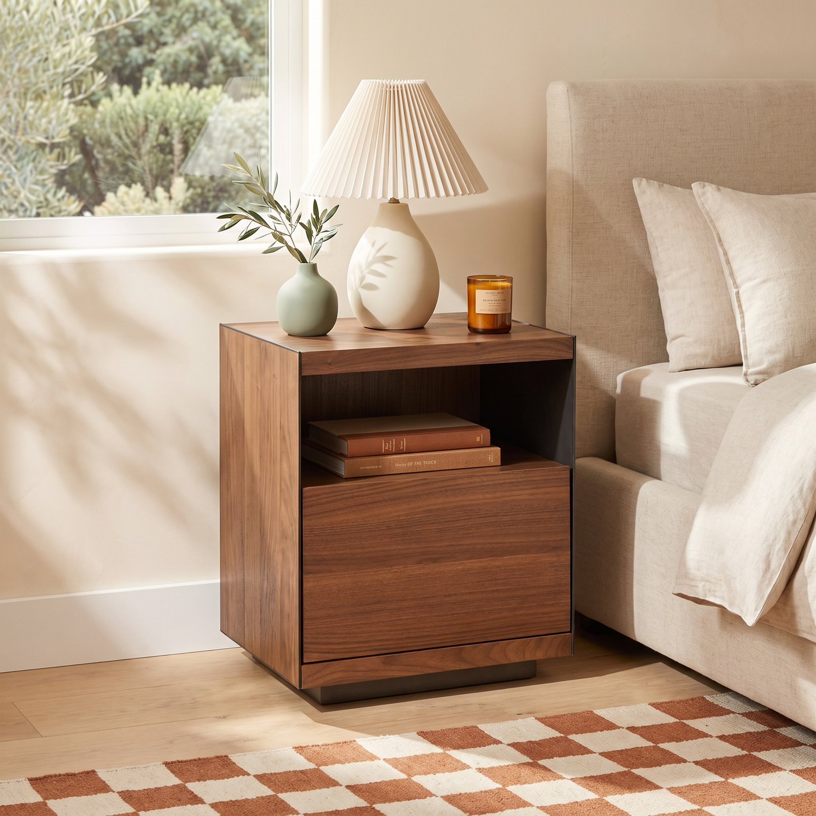Urara Oak Nightstand