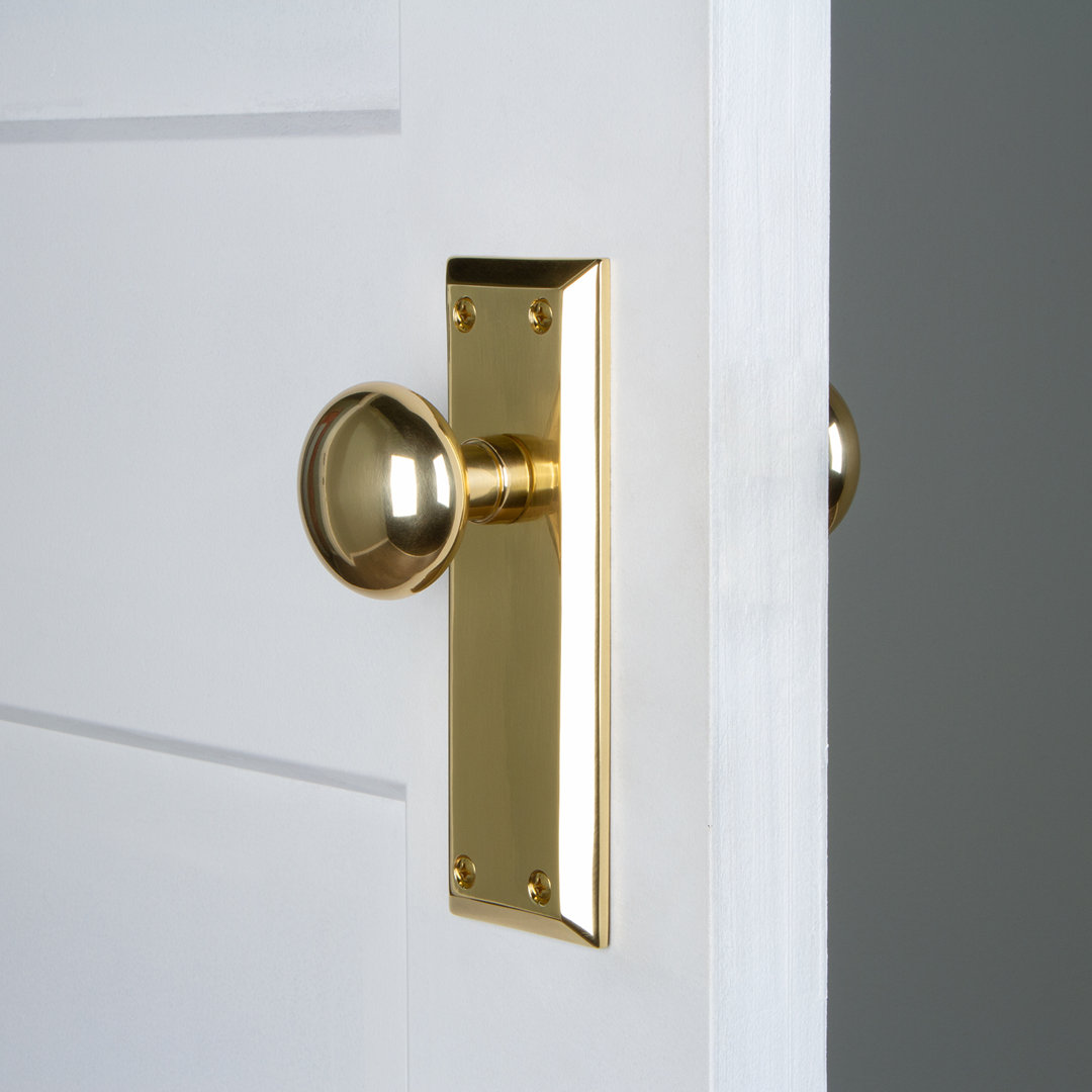 Grandeur Fifth Avenue Plate Double Dummy with Fifth Avenue Door Knob Grandeur 