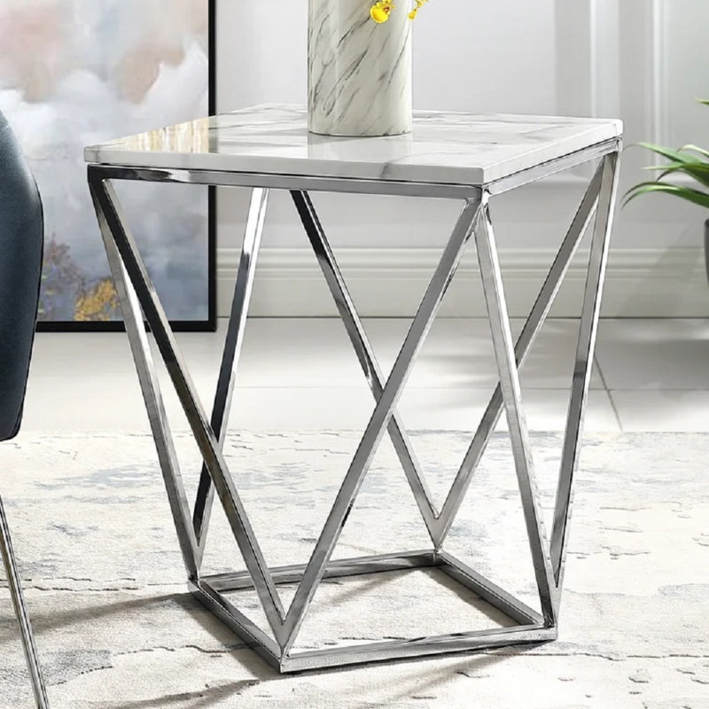 Table de bout de 22 po de hauteur
