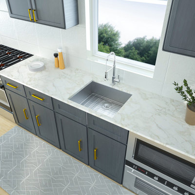 25 Inch Kitchen Sink - Stainless Steel With Condensation Pad And Template Deep Single Bowl 18 Gauge Coating