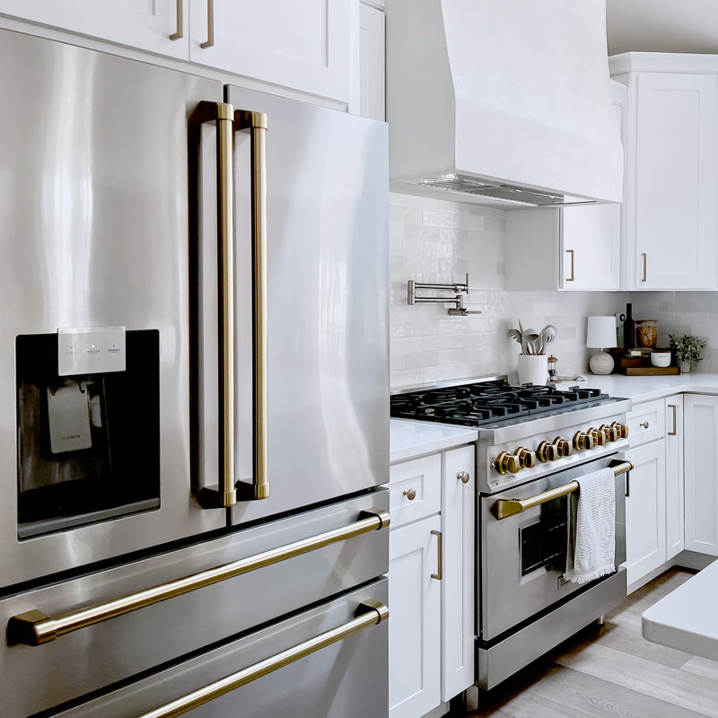 ZLINE Autograph 36" Legacy Dual Fuel Range w/ 6 Burners, 	Polished Gold