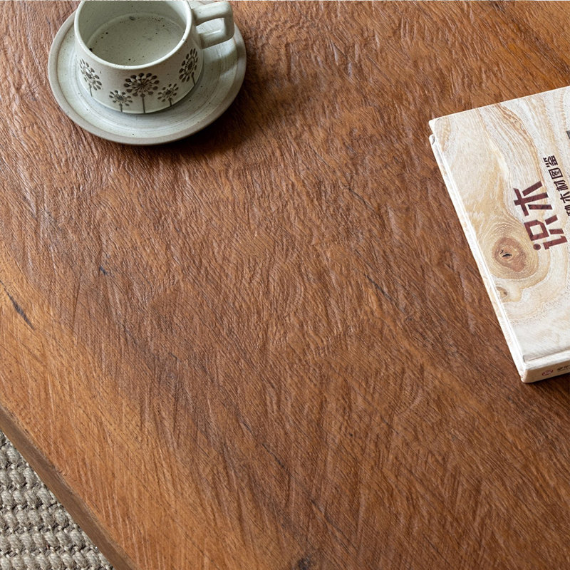 Table basse de style nordique en bois massif., H 8,6 po x L 62,9 po x l 29,5 po