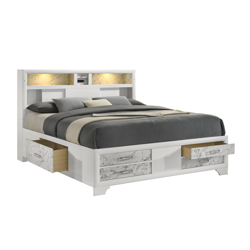 Johni King 3Pc Bedroom Set White, 3 Pcs: Bed,  2 Nightstands, King