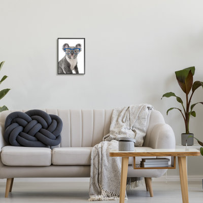 Au-565, estampe numérique koala sauvage portant des lunettes sur bois par Annalisa Latella, impression