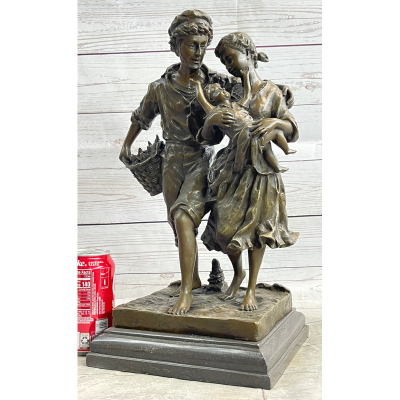 Figurines et sculptures Teasha