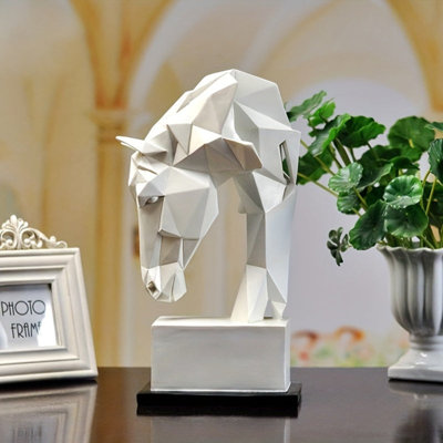 Figurines et sculptures d'animaux