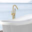 Robinet de baignoire autoportant avec douche à main en or - Fabrication en métal pour une finition de salle de bain élégante, look moderne