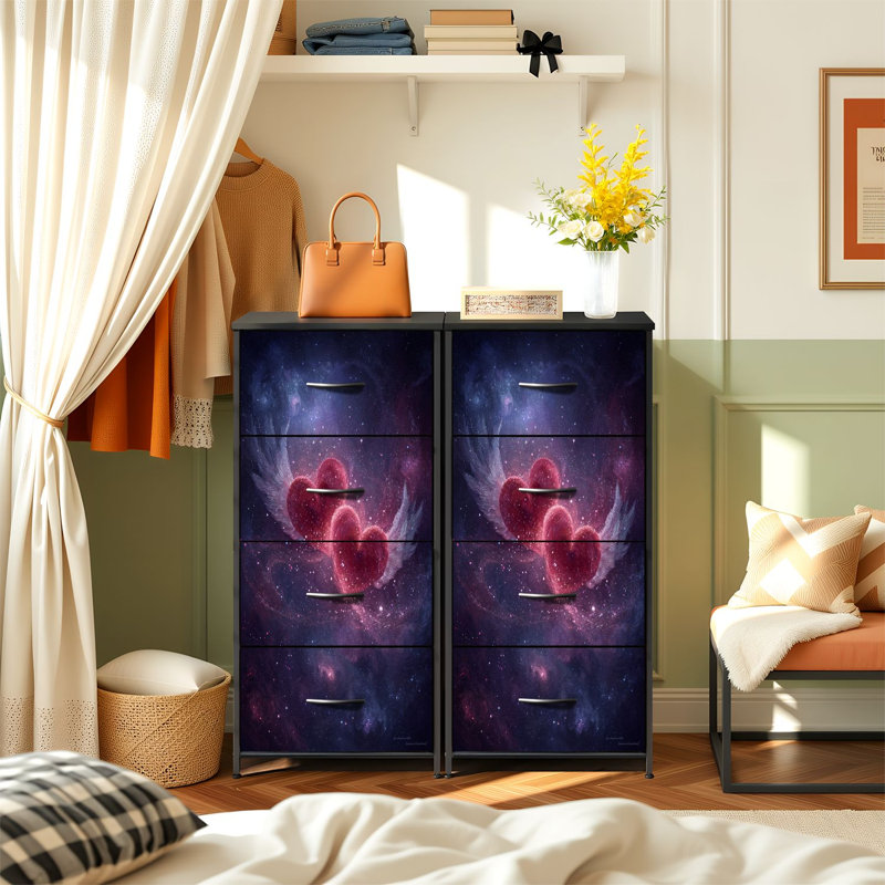 Commode romantique pour la chambre à coucher avec 4 tiroirs de rangement, cœurs rouges éthériques flottant parmi les étoiles Commodes de la commode Galaxies