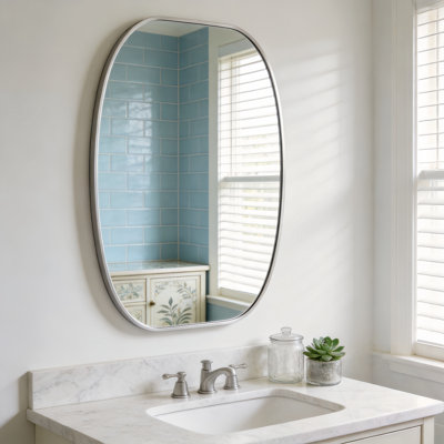 Miroir de salle de bain ovale 20 po x 30 po avec cadre en métal doré
