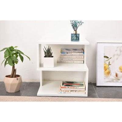 Étagère 2 couches blanc crème pour la maison, bois d'ingénierie, rangement polyvalent pour le salon et la chambre à coucher, finition lisse, tablette de chambre à coucher avec capacité de charge élevée, rangement, capacité de charge élevée