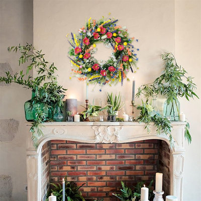Plastic 56cm Wreath