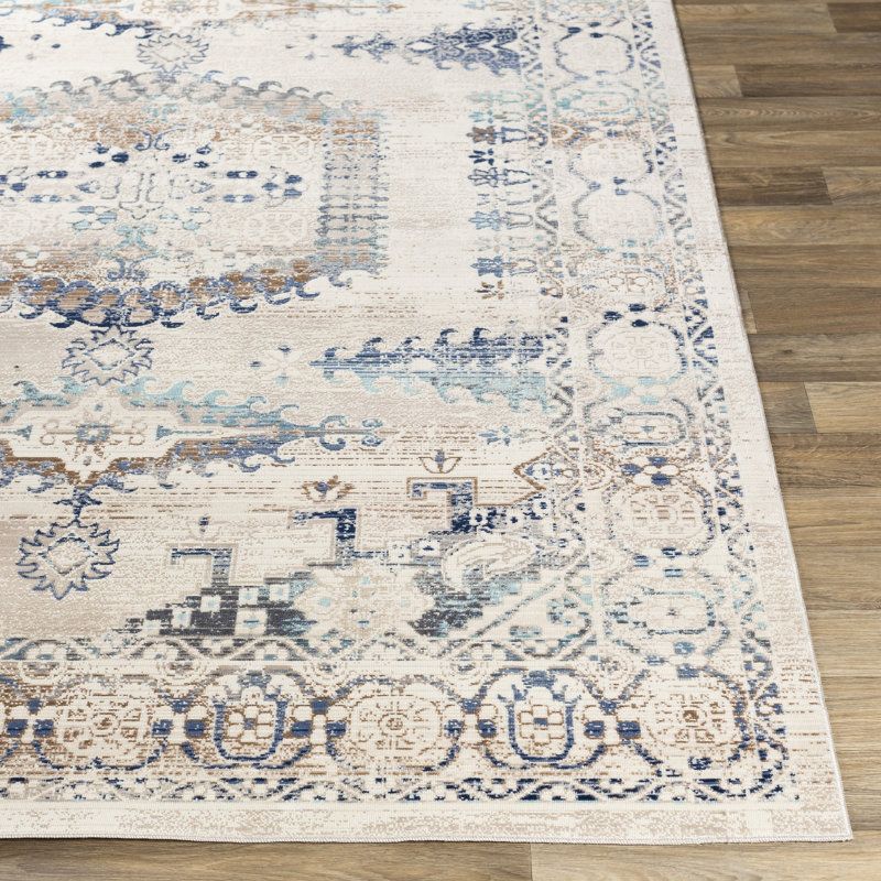 Amandeep Oriental Indoor Rug, Rectangle 2'9" x 10'3"