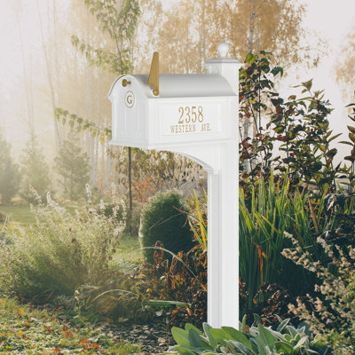 Balmoral Post Mounted Mailbox