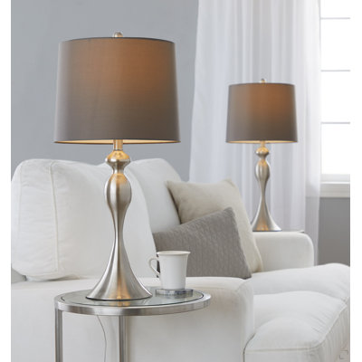Lampe de table contemporaine en métal brossé 27 "en nickel brossé avec abat-jour taupe satiné de Grandview Gallery - Ensemble de 2