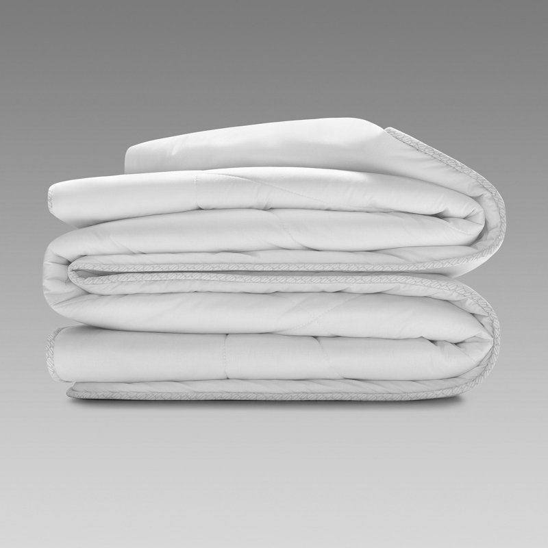 Orbis Down Alternative Comforter, Queen