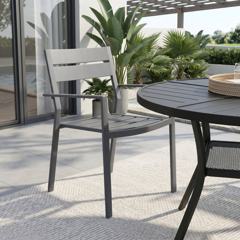Ensemble de salle à manger de patio 4 personnes avec chaises empilables, Noir/gris