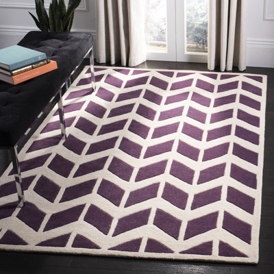 Deedie Hand Tufted Wool Chevron Rug