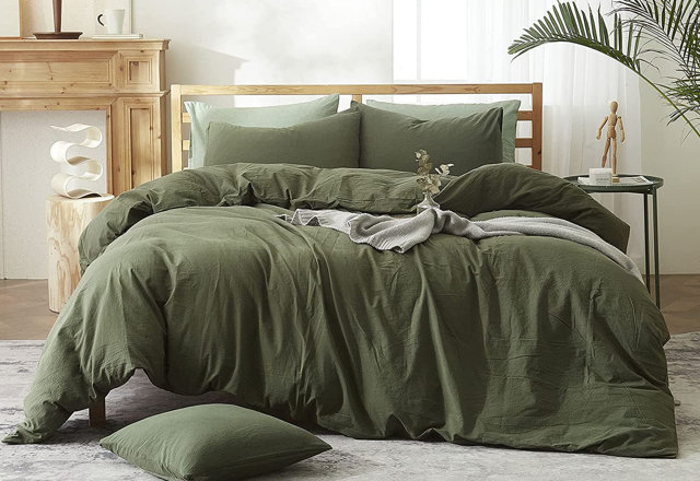 In-Stock Bedding Sets