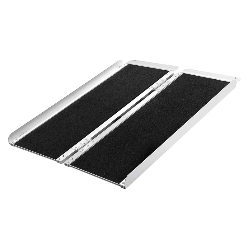 Rampe pliante avec tapis de sécurité antidérapant - 3 pi / 4 pi / 5 pi, capacité de 600 lb, L 28,7 po x L 35,8 po