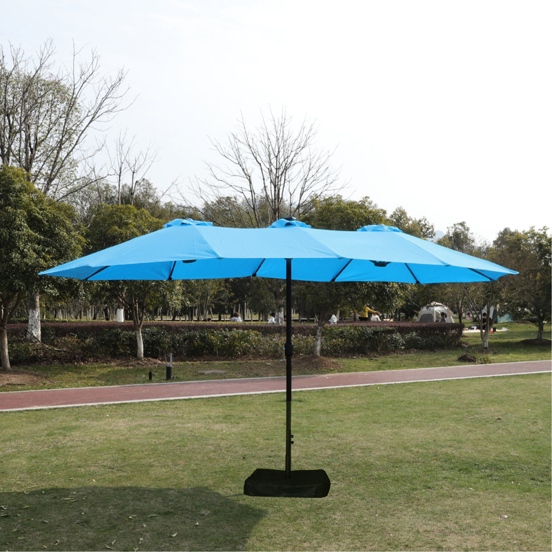 Grand parasol de patio rectangulaire près de la piscine avec - double base extérieure bleue 15 pi