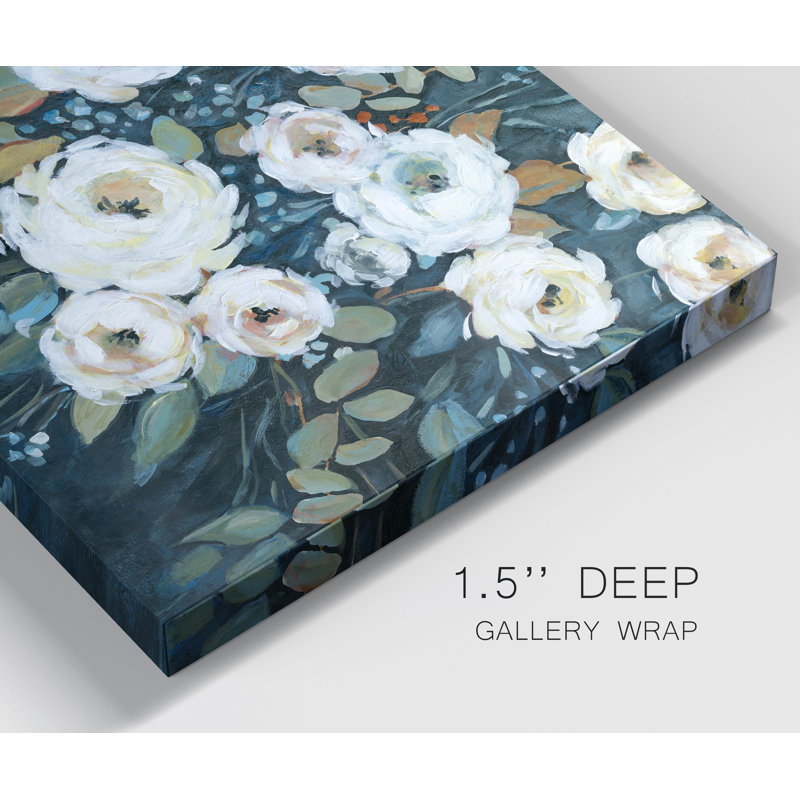 «Moonlit Garden I» par J Paul - reproduction sur toile tendue, H 40 po x l 30 po x P 1 po