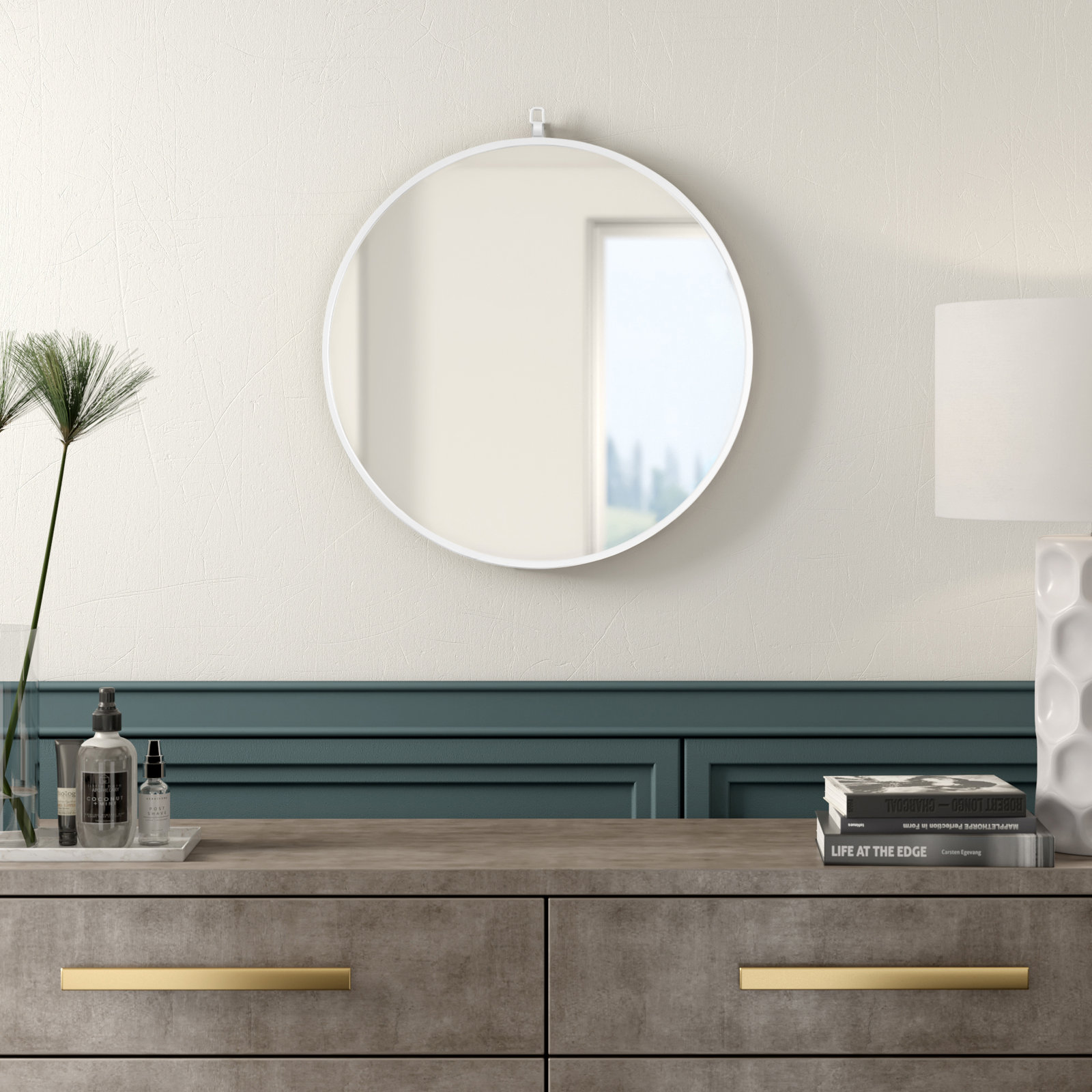 Cassie Metal/Manufactured Wood Round Wall Mirror, 24" x 24", White