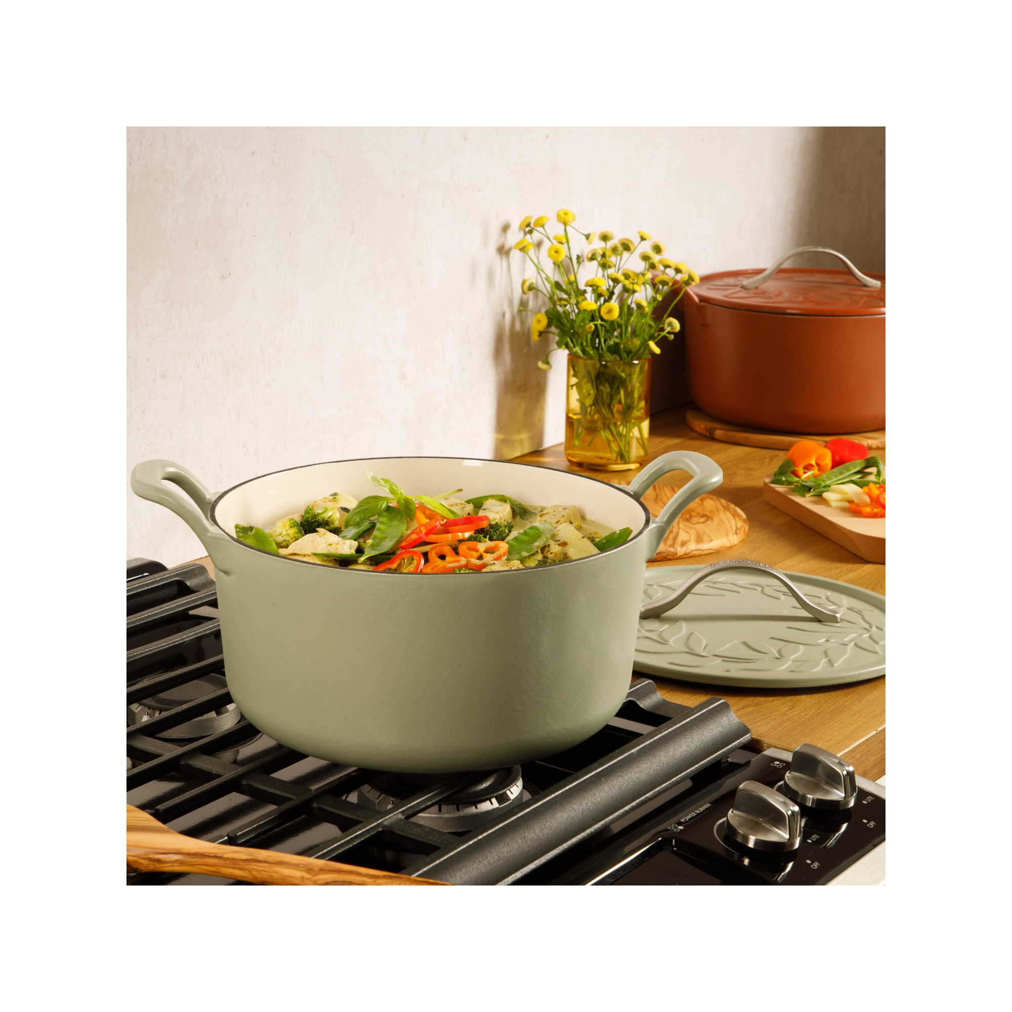Bloomhouse 7 Qt Cast Iron Dutch Oven w/ Lid, European Enamel, & Walnut Wood Trivet - Oat White, Green