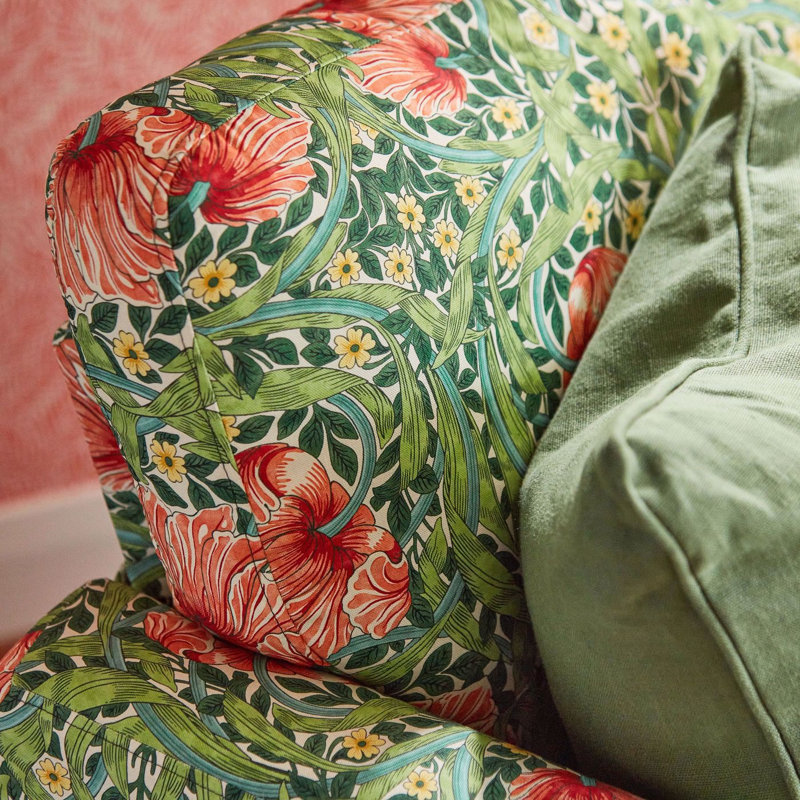 Bedford Park Pimpernel Fabric, Shamrock/Watermelon