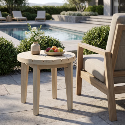 Table d'appoint d'extérieur carrée en bois d'acacia de 16 po, finition blanc clair, table de bout de patio portable pour jardin, balcon, bord de piscine