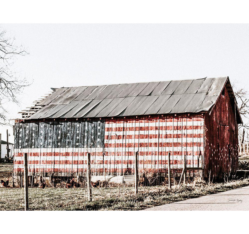 «Gracie Oaks Rigsby, Jennifer», art sur toile tendue sous le titre: American Flag Barn RIG100, H 15 po x l 18 po