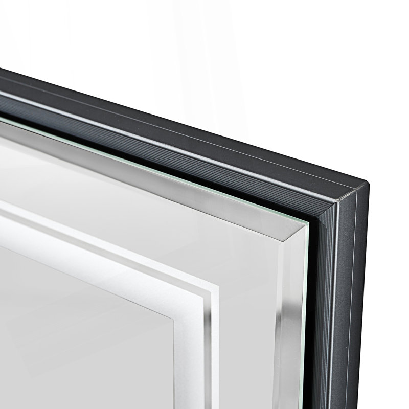 Miroir biseauté 40 po x 30 po à DEL