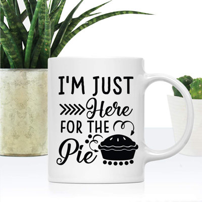 Je suis exactement ici pour la grande tasse à café pie Alicia