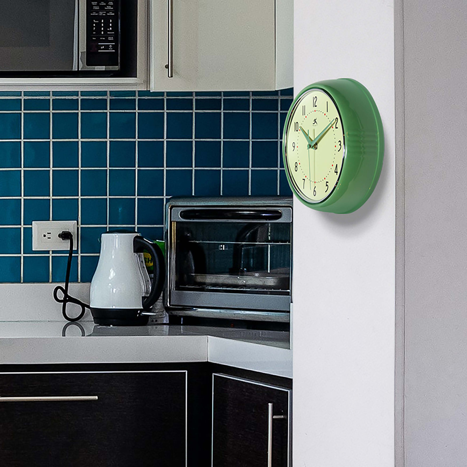 Desdra Metal Wall Clock, Green, Small