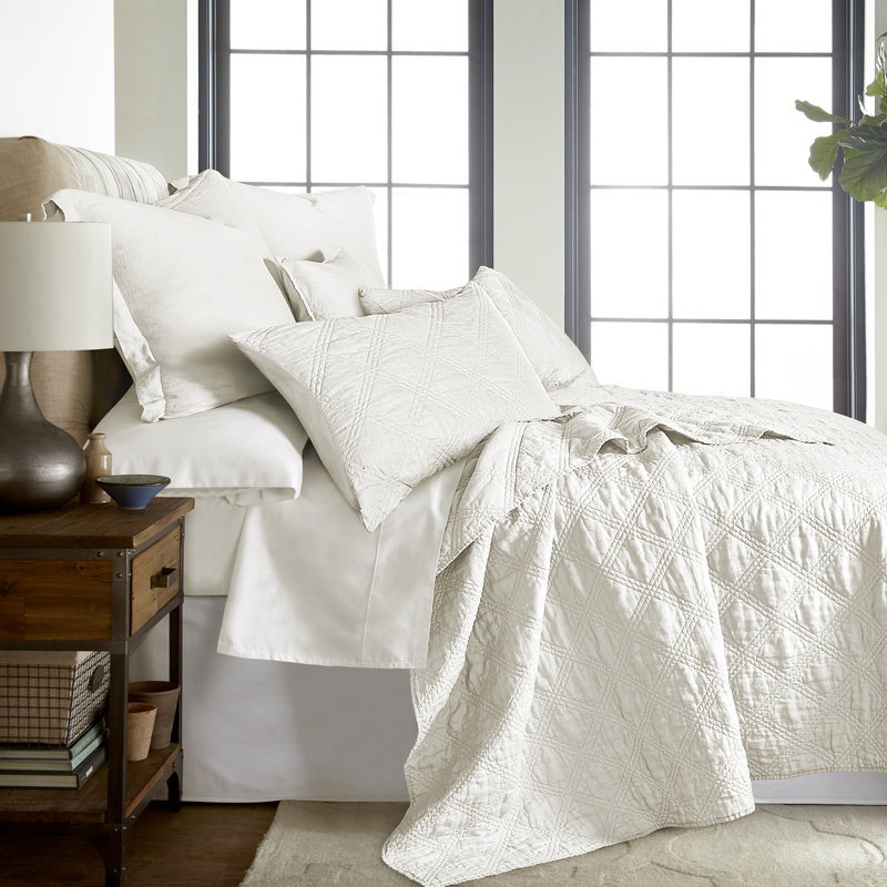 Washed Linen Cream Twin Quilt