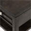 Table basse avec détails en métal