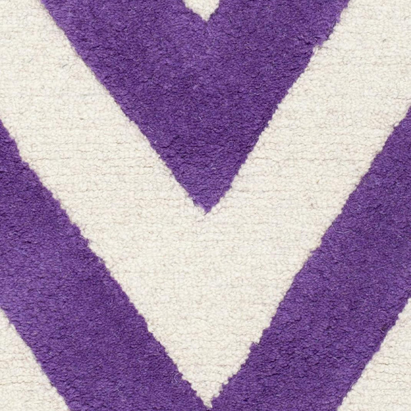 Sanyla Hand Tufted Wool Chevron Rug, Rectangle 2'6" x 4'