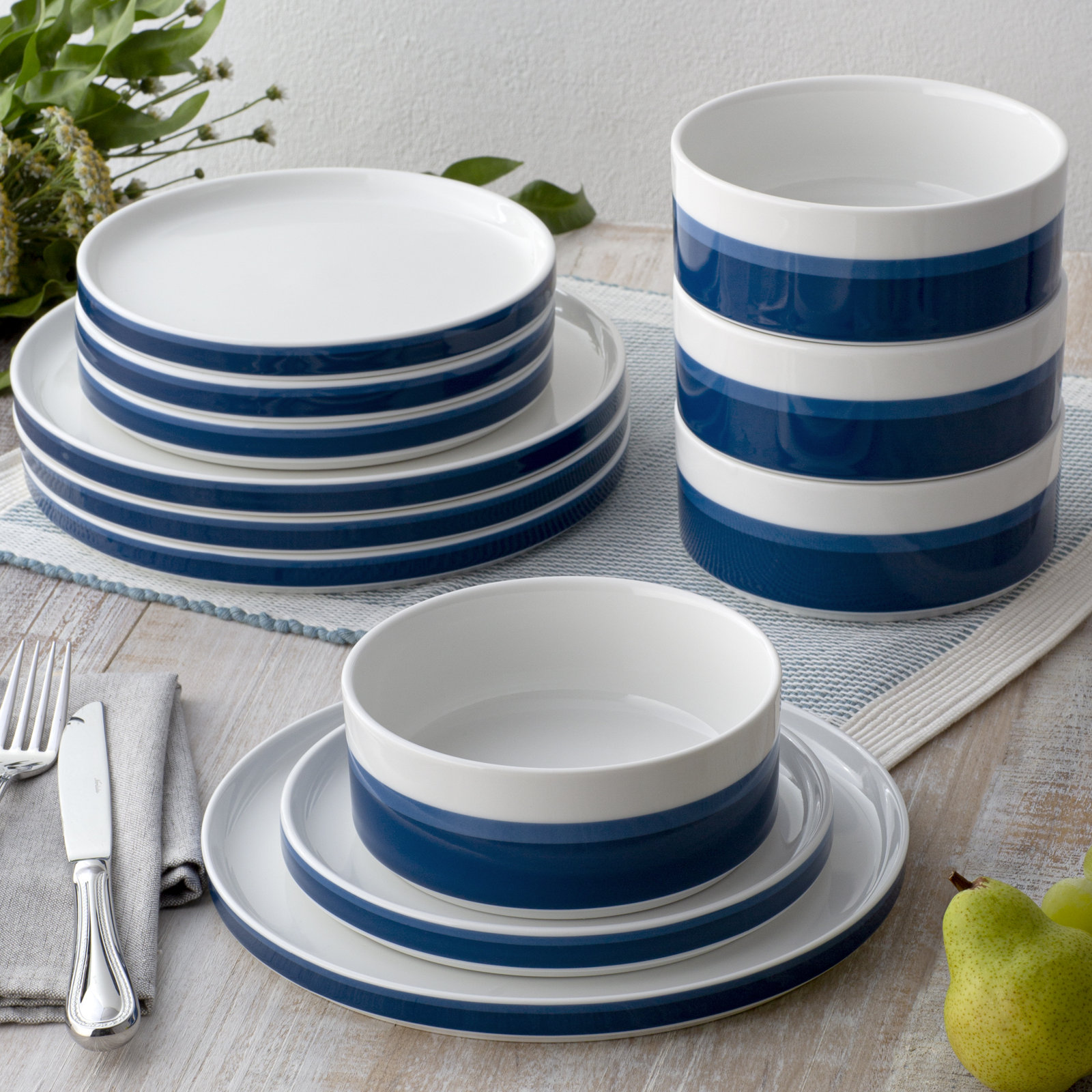 ColorStax Porcelain Dinnerware Set - Service for 4, Blue
