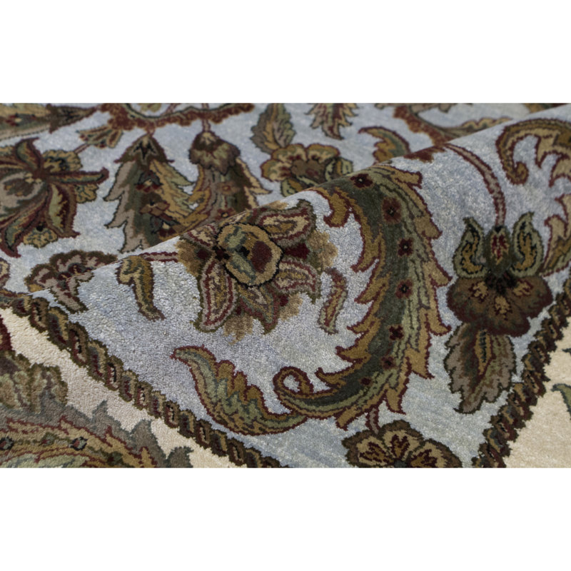 Mountain King Wool Oriental Area Rug