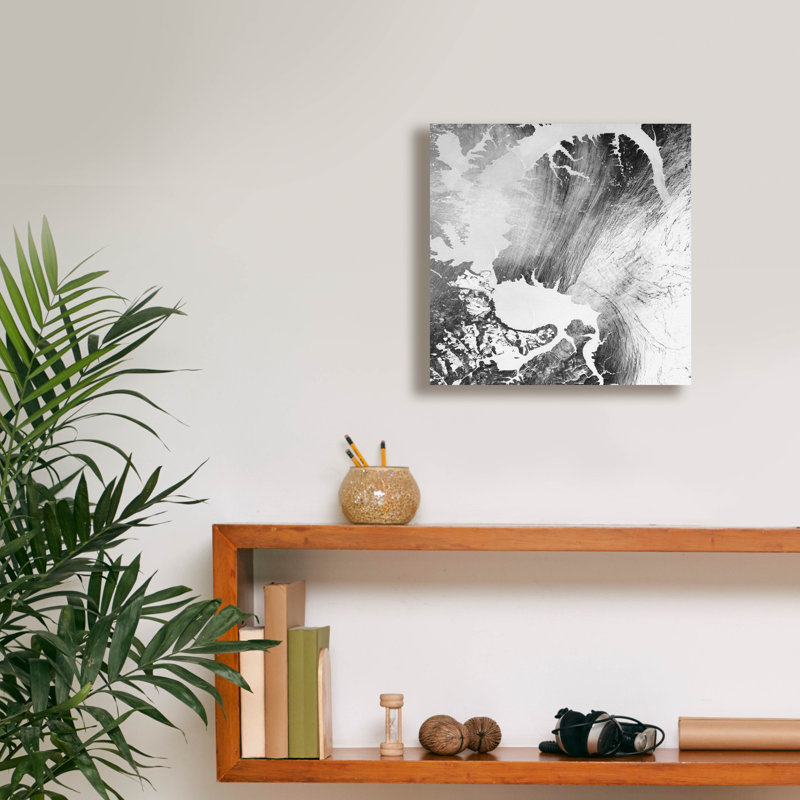 Art mural sur toile, "Nuage tourbillon 2" par Alicia Ludwig, H 12 po x l 12 po x P 0,75 po
