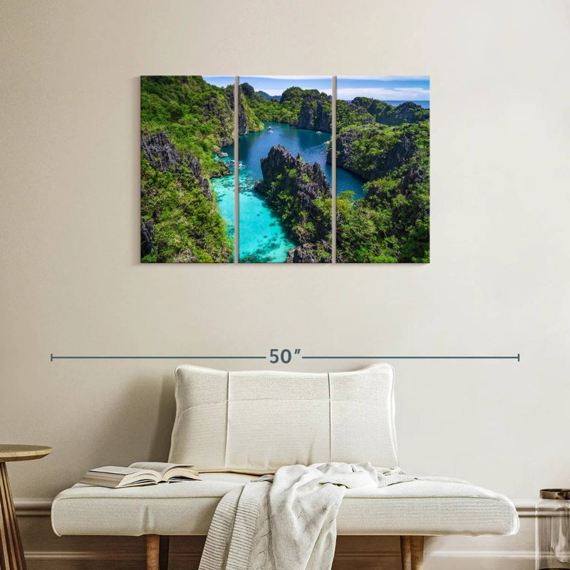 Gillard El Nido Cliffs, 24" H x 38" W